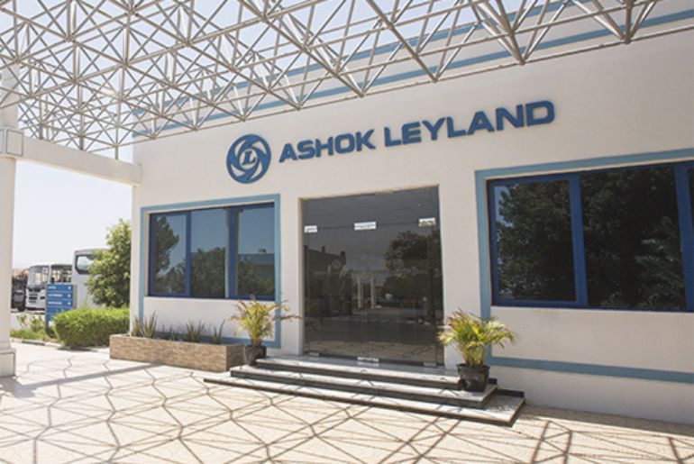 Ashok Leyland eyes close to 500 units sales from electric and LNG