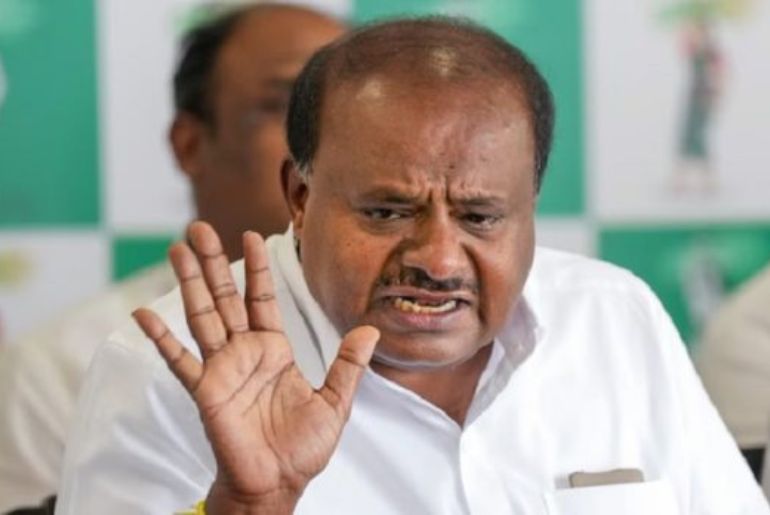 India to Ensure Adequate EV Charging Infrastructure: HD Kumaraswamy