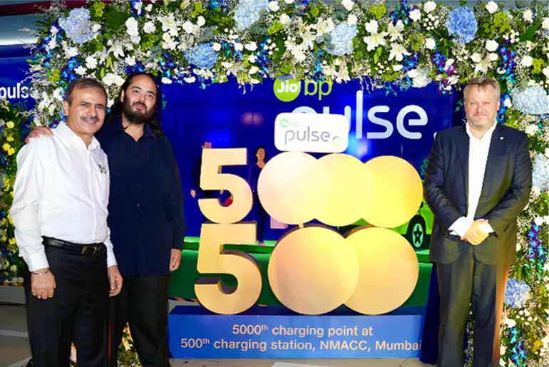 Jio-bp inaugurates its 500th EV charging station in Mumbai.