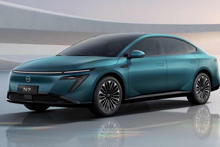 Dongfeng Nissan Unveils All-Electric N7 Sedan at Guangzhou