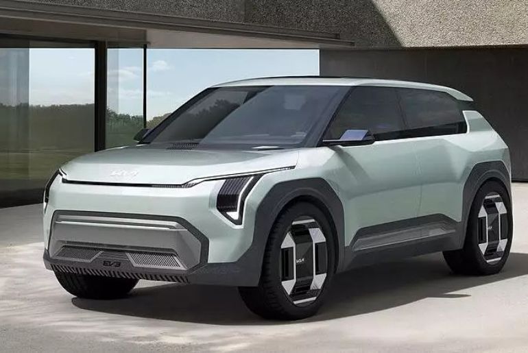 Kia EV3 Reaches Final Round for 2025 Car Award