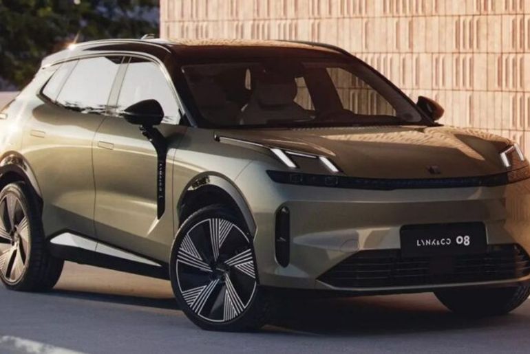 Lynk & Co 08 PHEV Debuts in Europe with 200km Range