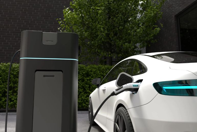 The exponential advancements in Electric Vehicle technologies - An Overview